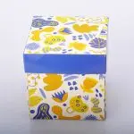 Упаковка для чашек из картона с крышкой (желто-голубая)